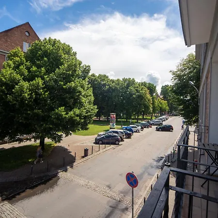 Apartman Maya's Flats & 60 - Bridge *