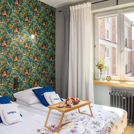 Maya's Flats & 60 - Bridge Apartman Gdańsk