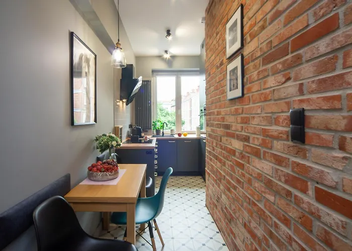 Apartment Maya's Flats & 60 - Bridge