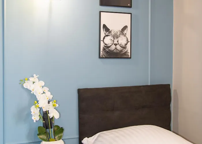 Maya's Flats & 60 - Bridge Apartment Gdansk