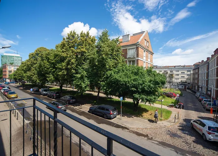 Maya's Flats & 60 - Bridge * Gdansk